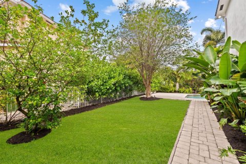Casa en venta en Fort Lauderdale, Florida, 4 dormitorios, 262.36 m2 № 2249666 - foto 8