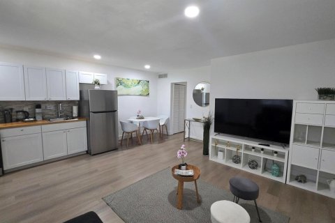 Appartement à Hallandale Beach, Floride 1 chambre, 69.68 m2 № 2301031