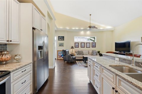 Villa ou maison à vendre à Bradenton, Floride: 3 chambres, 193.05 m2 № 2350373 - photo 15