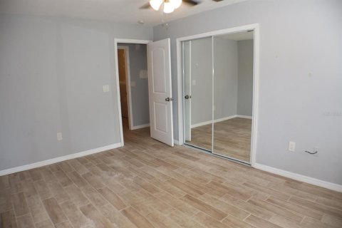 Villa ou maison à vendre à Spring Hill, Floride: 2 chambres, 141.21 m2 № 2420082 - photo 6