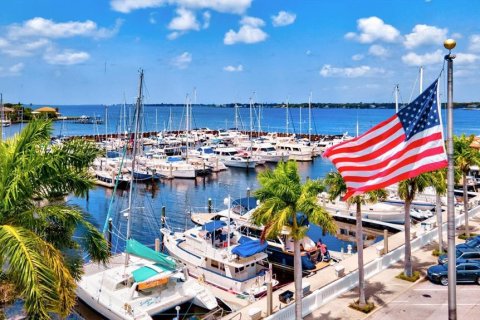 Condo in Bradenton, Florida, 2 bedrooms  № 1721525 - photo 26