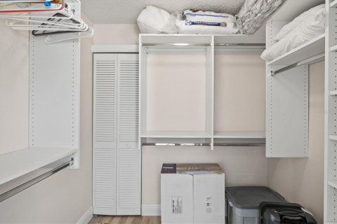 Condo in Bradenton, Florida, 2 bedrooms  № 1721525 - photo 14