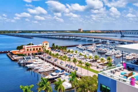 Condo in Bradenton, Florida, 2 bedrooms  № 1721525 - photo 25