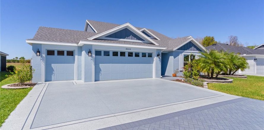 Casa en The Villages, Florida 3 dormitorios, 195.65 m2 № 1591335