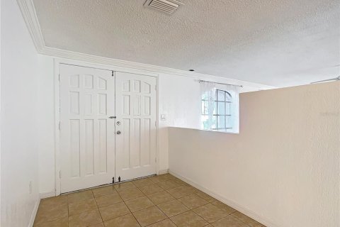 House in Holiday, Florida 3 bedrooms, 141.12 sq.m. № 2112737 - photo 5