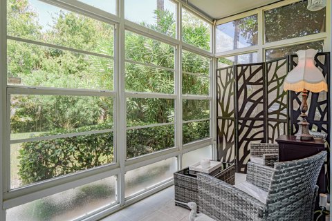 Condo in Vero Beach, Florida, 1 bedroom № 2191119 - photo 18