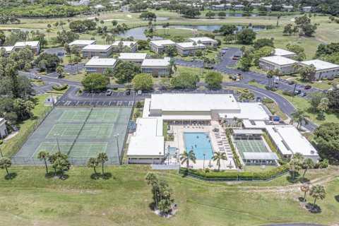 Condo in Vero Beach, Florida, 1 bedroom № 2191119 - photo 29