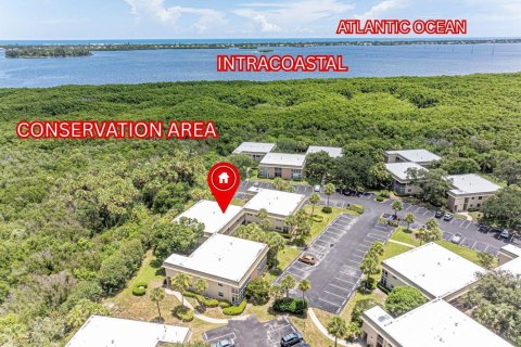 Condo in Vero Beach, Florida, 1 bedroom № 2191119 - photo 30