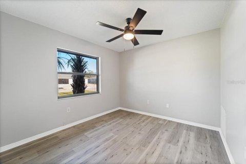 Villa ou maison à vendre à Port Charlotte, Floride: 3 chambres, 113.99 m2 № 1564933 - photo 14