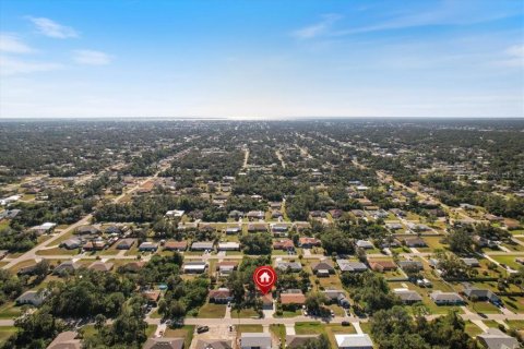 Villa ou maison à vendre à Port Charlotte, Floride: 3 chambres, 113.99 m2 № 1564933 - photo 25