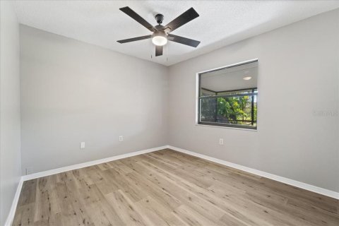 Villa ou maison à vendre à Port Charlotte, Floride: 3 chambres, 113.99 m2 № 1564933 - photo 16