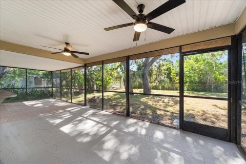 Villa ou maison à vendre à Port Charlotte, Floride: 3 chambres, 113.99 m2 № 1564933 - photo 18