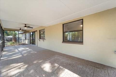 Villa ou maison à vendre à Port Charlotte, Floride: 3 chambres, 113.99 m2 № 1564933 - photo 19