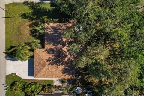Villa ou maison à vendre à Port Charlotte, Floride: 3 chambres, 113.99 m2 № 1564933 - photo 24
