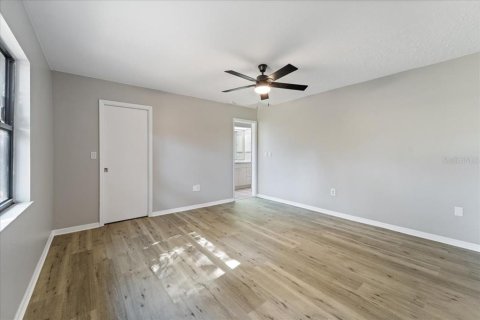 Villa ou maison à vendre à Port Charlotte, Floride: 3 chambres, 113.99 m2 № 1564933 - photo 11