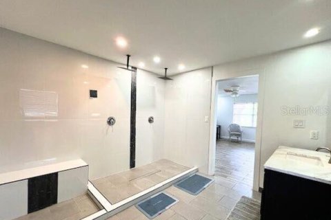 House in Lake Wales, Florida 2 bedrooms, 155.24 sq.m. № 1908155 - photo 12