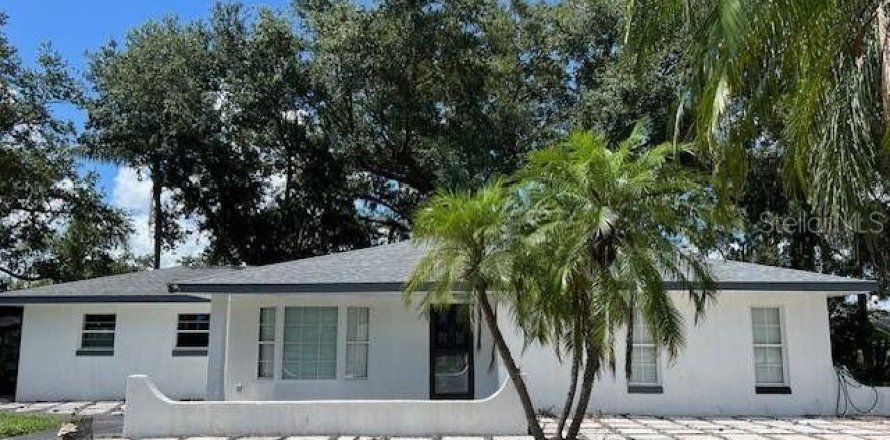 Casa en Lake Wales, Florida 2 dormitorios, 155.24 m2 № 1908155