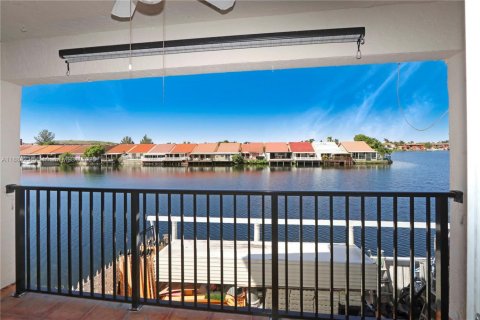 Touwnhouse à louer à Hialeah, Floride: 3 chambres, 121.61 m2 № 1938801 - photo 14
