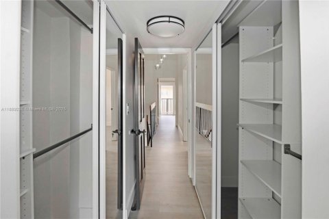 Touwnhouse à louer à Hialeah, Floride: 3 chambres, 121.61 m2 № 1938801 - photo 21