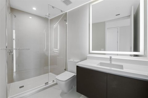 Купить кондоминиум в Майами, Флорида 4 спальни, 307.69м2, № 2179021 - фото 16