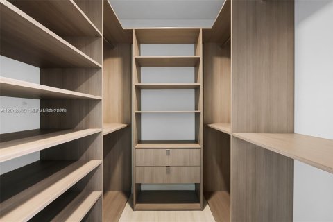 Купить кондоминиум в Майами, Флорида 4 спальни, 307.69м2, № 2179021 - фото 26