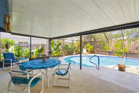 Villa ou maison à vendre à Palm Harbor, Floride: 4 chambres, 158.96 m2 № 2419182 - photo 27