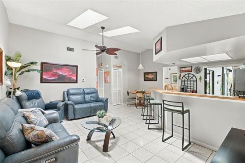 Villa ou maison à vendre à Palm Harbor, Floride: 4 chambres, 158.96 m2 № 2419182 - photo 26