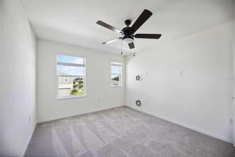 House in COVES OF ESTERO BAY in Fort Myers, Florida 5 bedrooms, 280.19 sq.m. № 1090019 - photo 28