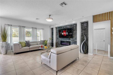 Casa en venta en Orlando, Florida, 4 dormitorios, 288.65 m2 № 2132451 - foto 15