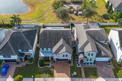 Casa en venta en Orlando, Florida, 4 dormitorios, 288.65 m2 № 2132451 - foto 3