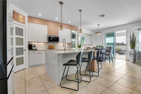 Casa en venta en Orlando, Florida, 4 dormitorios, 288.65 m2 № 2132451 - foto 20