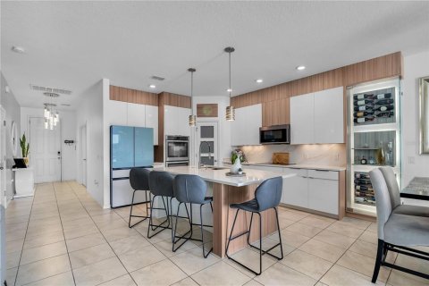 Casa en venta en Orlando, Florida, 4 dormitorios, 288.65 m2 № 2132451 - foto 18