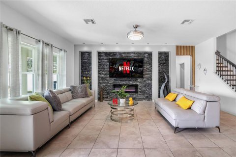 Casa en venta en Orlando, Florida, 4 dormitorios, 288.65 m2 № 2132451 - foto 16
