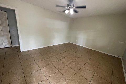 Villa ou maison à vendre à Gainesville, Floride: 4 chambres, 158.68 m2 № 1770896 - photo 3