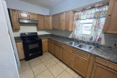 Villa ou maison à vendre à Gainesville, Floride: 4 chambres, 158.68 m2 № 1770896 - photo 6