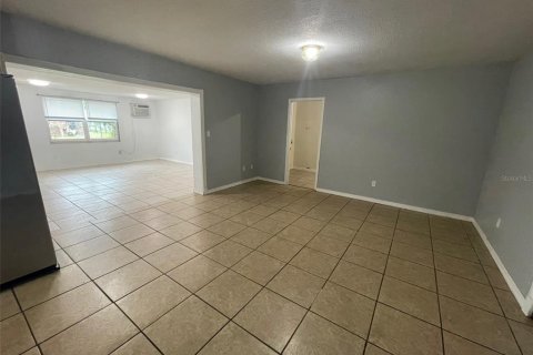 Villa ou maison à vendre à Gainesville, Floride: 4 chambres, 158.68 m2 № 1770896 - photo 8