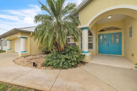 Villa ou maison à vendre à Rotonda, Floride: 3 chambres, 209.87 m2 № 2408968 - photo 11