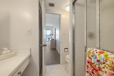 Condominio en venta en Longboat Key, Florida, 2 dormitorios, 112.23 m2 № 1635828 - foto 27