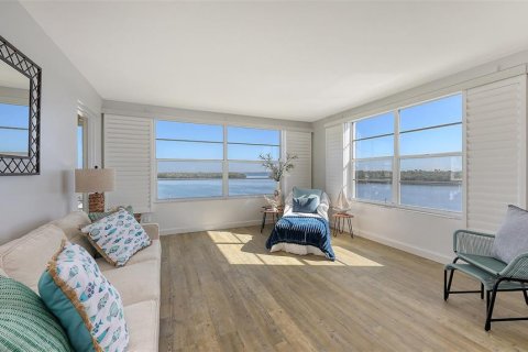 Condominio en venta en Longboat Key, Florida, 2 dormitorios, 112.23 m2 № 1635828 - foto 11
