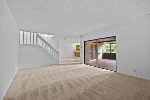 Adosado en alquiler en Lake Worth, Florida, 2 dormitorios, 130.53 m2 № 2086300 - foto 3