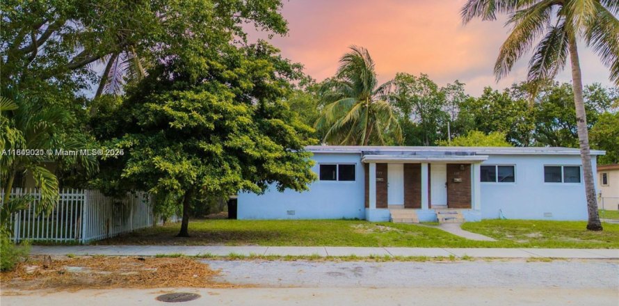 Appartement à North Miami, Floride 2 chambres, 140.1 m2 № 1850608