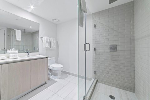 Снять в аренду кондоминиум в Холливуд, Флорида 2 спальни, 96.99м2, № 1958869 - фото 12