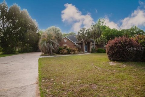 Casa en venta en Crestview, Florida, 4 dormitorios, 259.38 m2 № 1769785 - foto 2