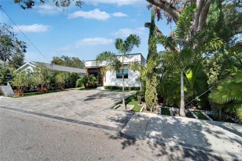 Villa ou maison à vendre à Tampa, Floride: 3 chambres, 159.14 m2 № 1545038 - photo 4