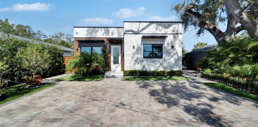 Villa ou maison à Tampa, Floride 3 chambres, 159.14 m2 № 1545038