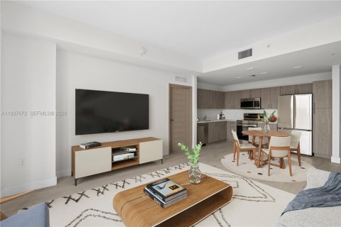 Apartamento en alquiler en Miami, Florida, 2 dormitorios, 77.76 m2 № 2088492 - foto 2