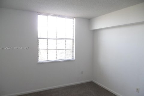 Copropriété à vendre à Hollywood, Floride: 1 chambre, 68.38 m2 № 1701705 - photo 16