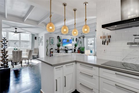 Купить кондоминиум в Холливуд, Флорида 2 спальни, 140.84м2, № 1752577 - фото 3