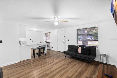 Appartement à louer à Tampa, Floride: 2 chambres, 77.29 m2 № 2134176 - photo 7