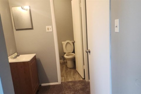 Townhouse in Orlando, Florida 2 bedrooms, 112.5 sq.m. № 2239227 - photo 17